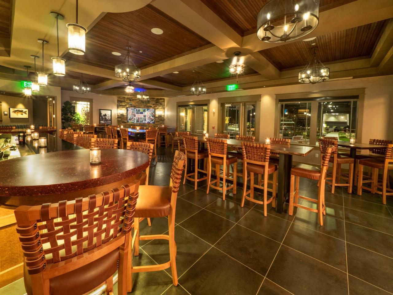 Chautauqua Harbor Hotel - Jamestown Celoron المظهر الخارجي الصورة